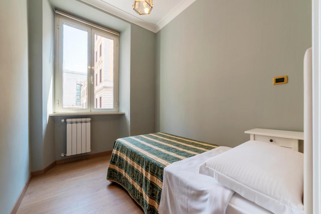 Termini Station Elegant And Roomy Apartment 罗马 外观 照片