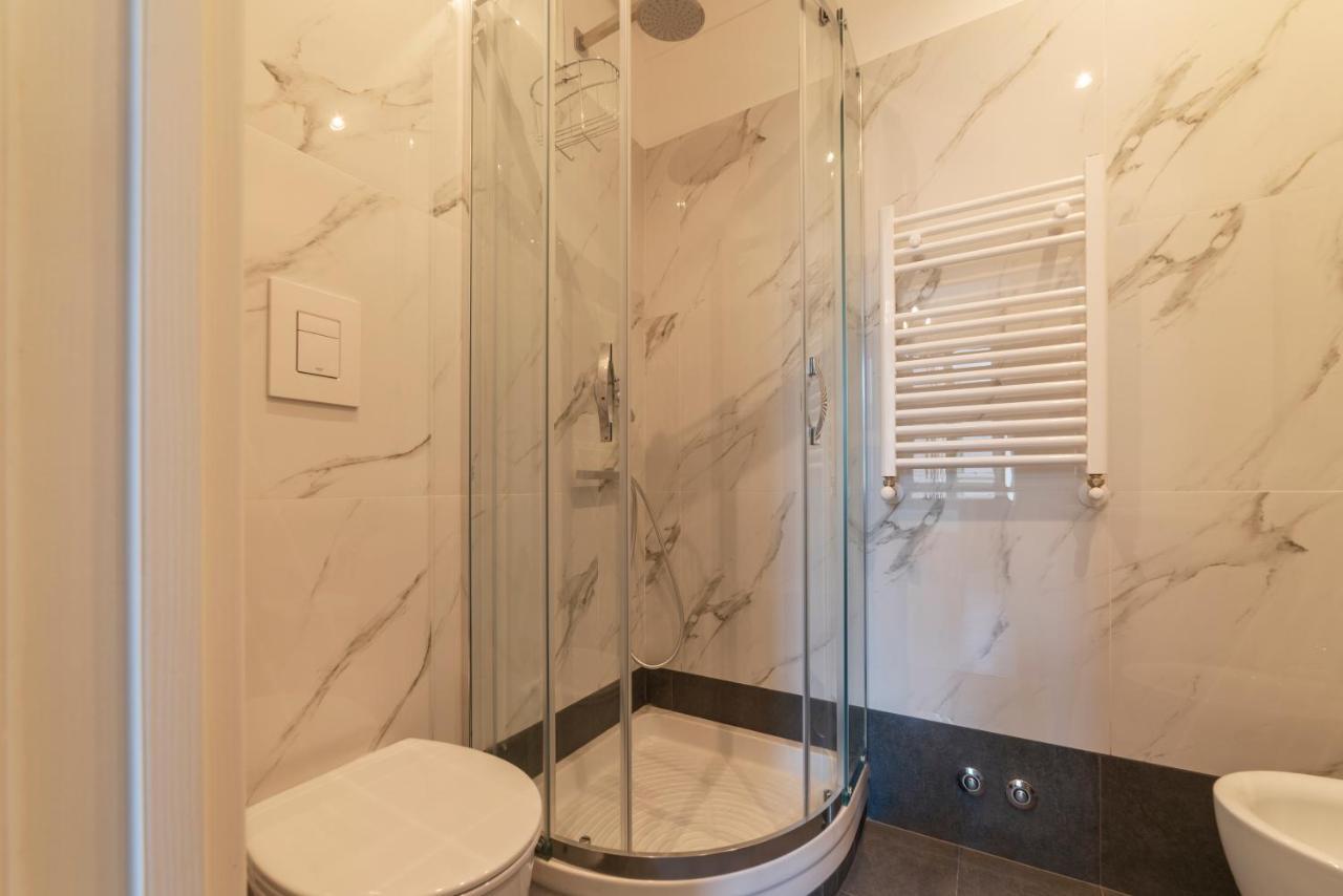 Termini Station Elegant And Roomy Apartment 罗马 外观 照片